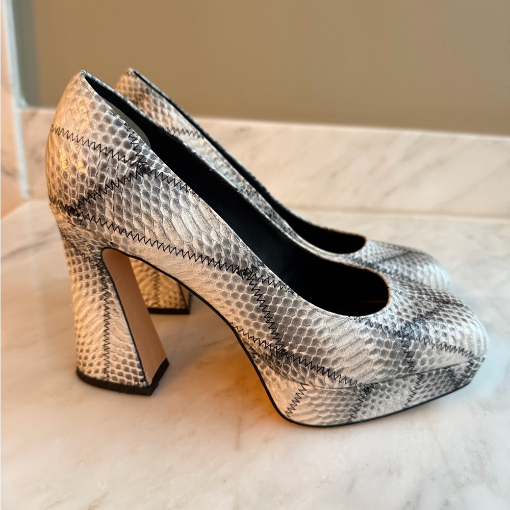 Katy Perry Collections Monochrome Snakeskin Heels - Picture 4 of 6
